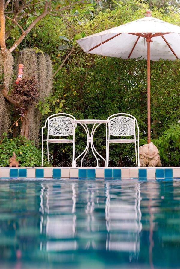 Secret Garden Pool Villa Хуа Хин Экстерьер фото